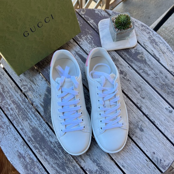 Authentic Gucci Sneakers - Picture 3 of 9